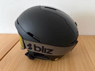 Kit Snowboard Completo: Tabla, Botas y Casco