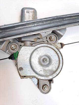 ELEVALUNAS DELANTERO DERECHO OPEL VIVARO FURGÓN/COMBI (07.20