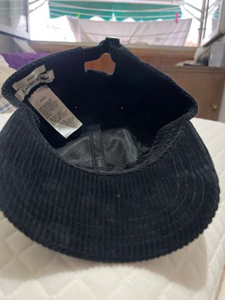 Gorra Lacoste Terciopelo Negra