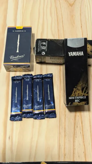 Clarinete Bernard con estuche