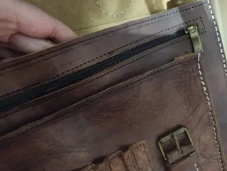 Maletín de cuero artesano