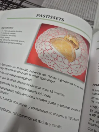 Libro Pastelería fácil.