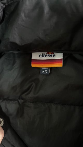Chaqueta acolchada Ellesse negra