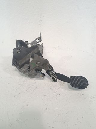 PEDAL EMBRAGUE CITROEN BERLINGO (2)