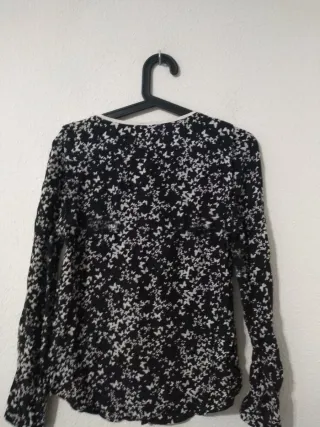 Blusa seda Massimo Dutti estampado mariposas