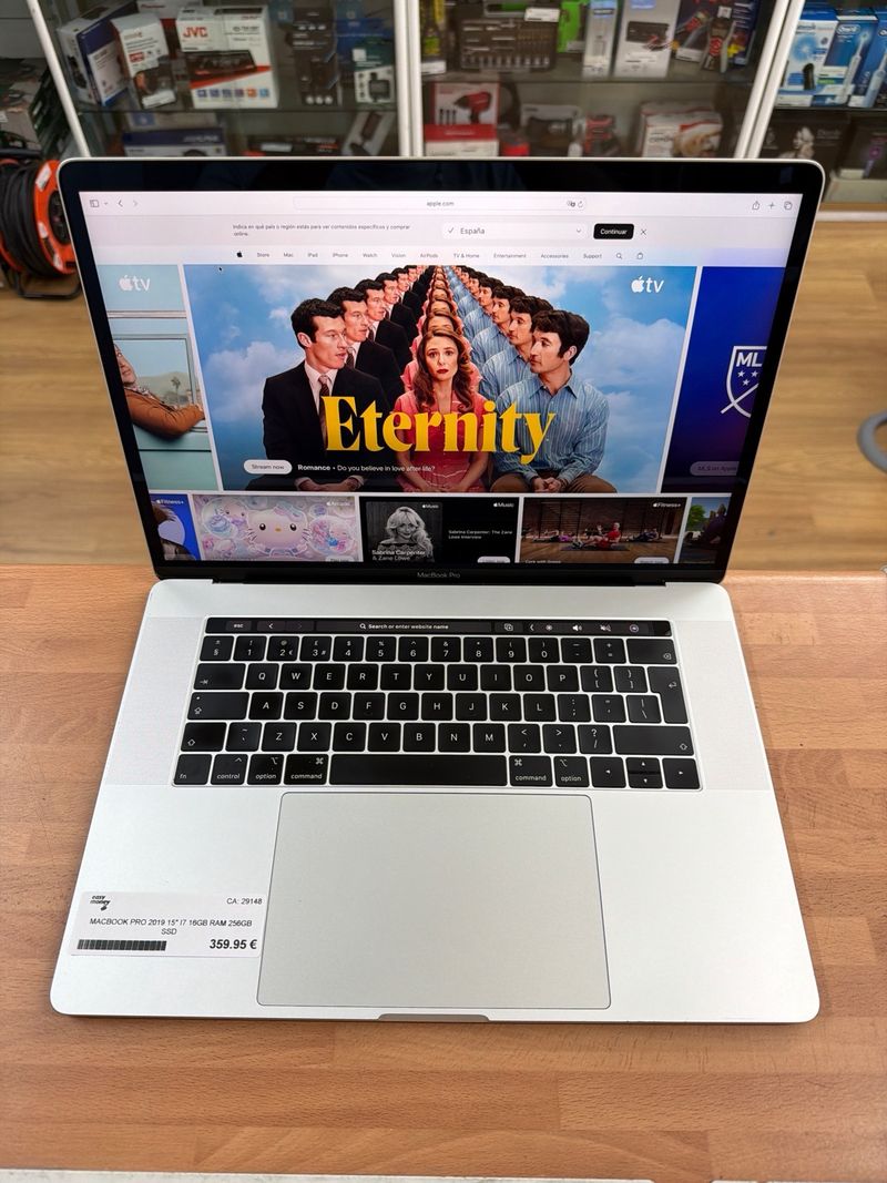 MacBook Pro 15” 2019 i7 16GB RAM 256GB SSD afbeelding 8