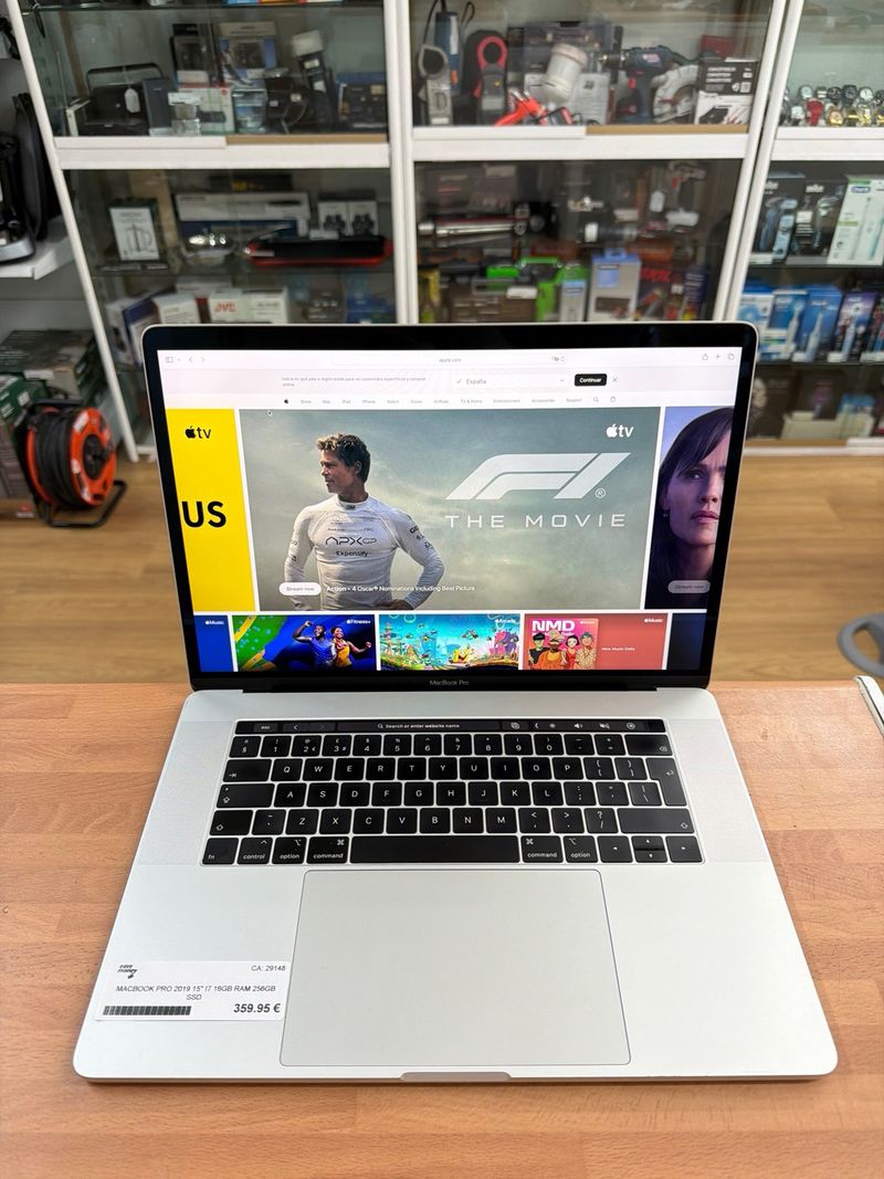 MacBook Pro 15” 2019 i7 16GB RAM 256GB SSD afbeelding 11