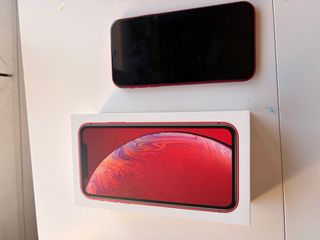 iPhone 11 128 Gb y iPhone XR 64Gb