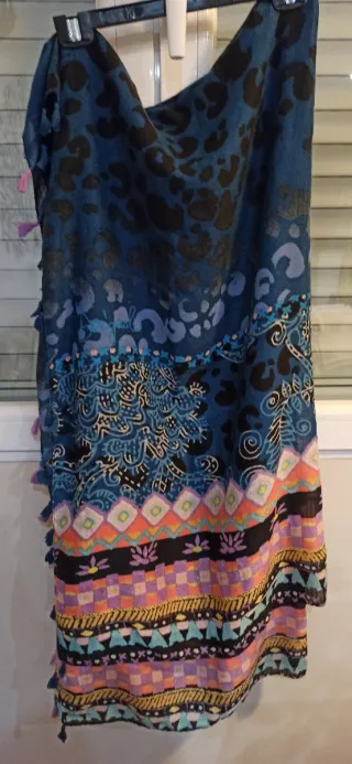 Pañuelo grande estampado Desigual