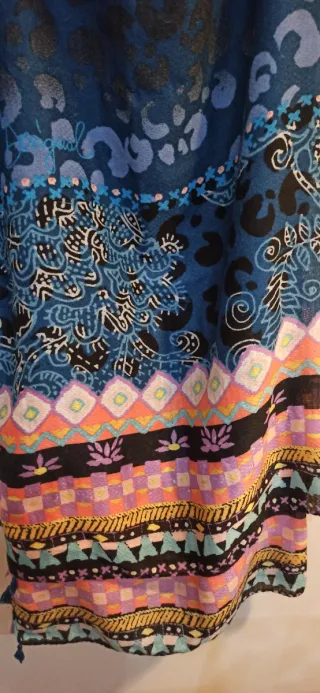 Pañuelo grande estampado Desigual