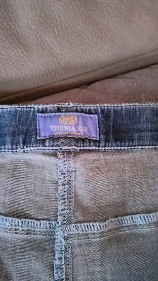 Jeans morbidi con fiore XXXL