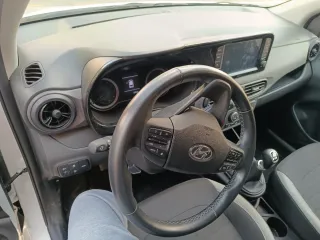 Hyundai i10 2022