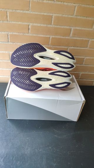 Zapatillas Saucony Endorphin PRO 4 Naranja Carbono