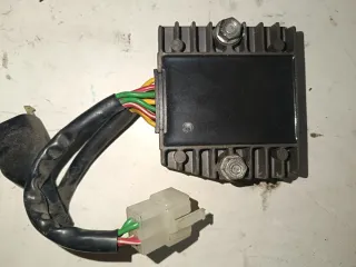 Regulador Honda VFR 750 1989