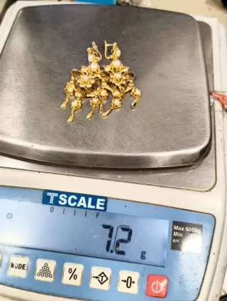 Pendientes Mantilla Oro 18kt con perlitas