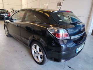Opel Astra 2008