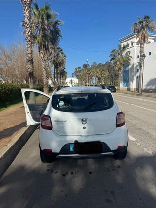 Dacia Sandero 2015