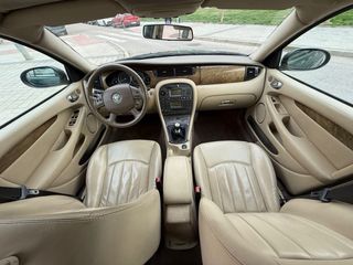 Jaguar X-Type 2.0d 130cv. 2004