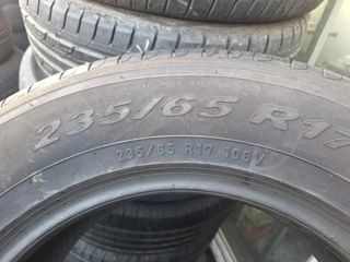 235 65 R17 108V - 1 neumático Km.0