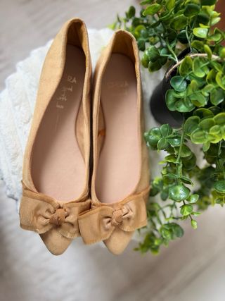 Manoletinas Sfera mostaza lazo talla 39