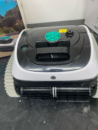 Robot Limpiafondos Piscina Negro/Plata