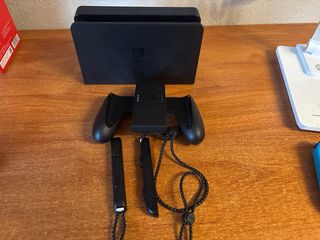 Nintendo Switch OLED + Super Mario 3D World