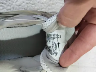 Zapatillas Nike VK2 Run Plata y Blanco