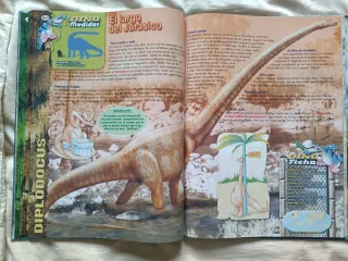 Al encuentro de los dinosaurios jurásicos