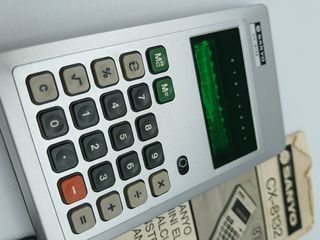 Calculadora Sanyo CX-8132 LED verde