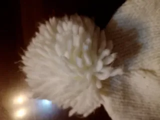 Cappello bambina con pompon