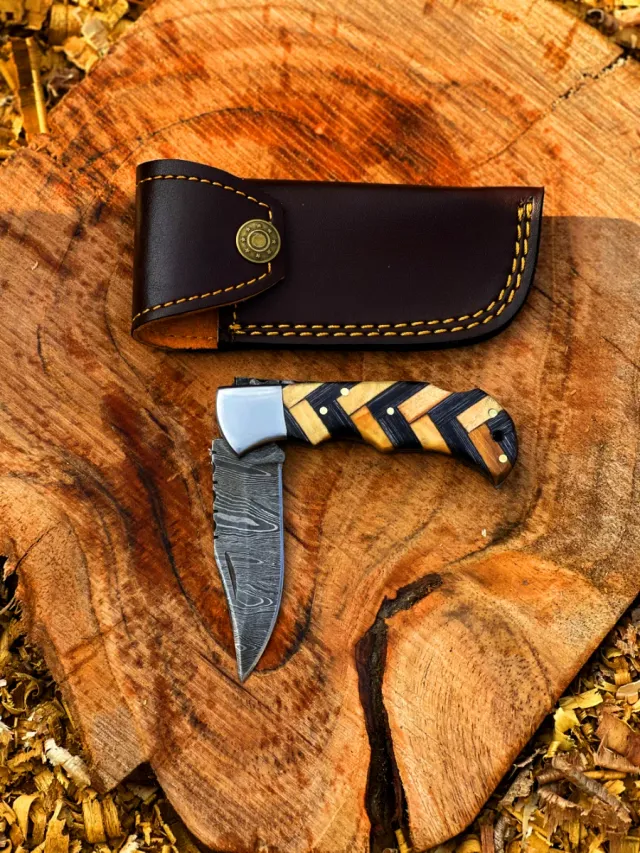 Cuchillo Damasco Artesanal con Funda