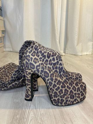 Stivali Plateau Leopardati Al Ginocchio Y2K