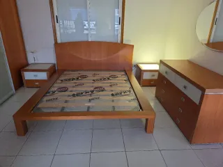 Dormitorio completo madera