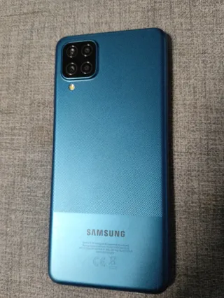 Samsung Galaxy A12 Azul + Funda