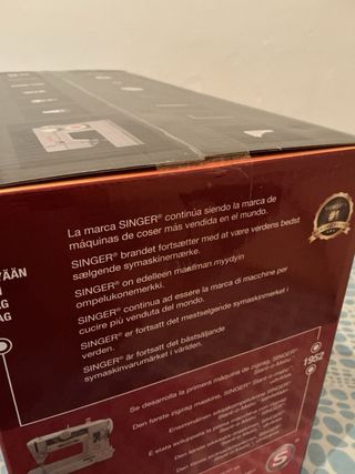 Máquina de Coser Singer 4423 Heavy Duty