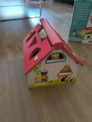 Casa de formas geométricas Goula