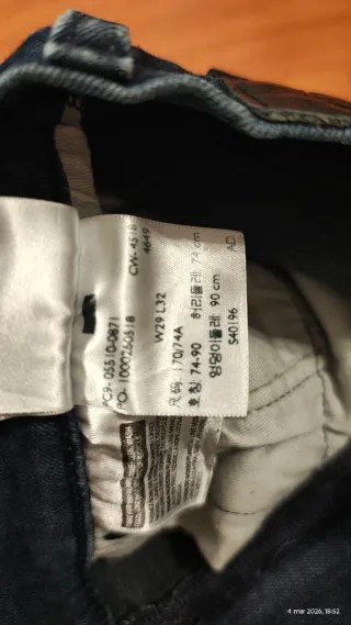 Pantalón Levi's 510 Skinny Azul Oscuro W29