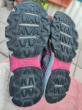 Deportivas Asics Gris y Rosa Talla 37.5