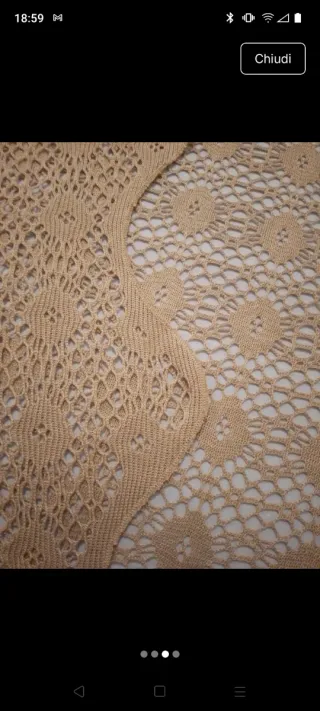 Coperta vintage in filet beige