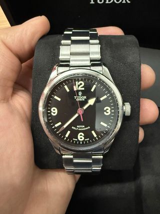 Reloj Tudor Rotor Negro y Plateado