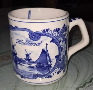 Cerámica Holandesa: Taza, Azucarero y Zuecos