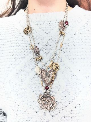 Collar Zara Corazón y Flor