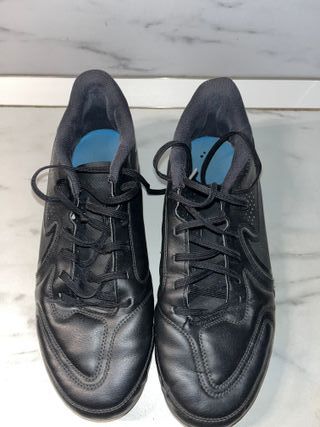Botas Futbol Nike Tiempo Negras