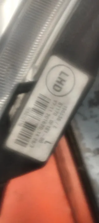 Faro Toyota Corolla Izquierdo