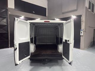 PEUGEOT BOXER 2.0 BLUE HDI L2H1