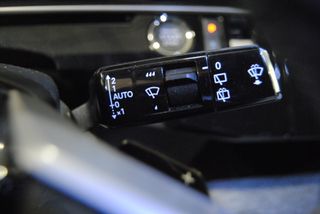 Peugeot 5008 HYBRID 145 e-DCS6 ALLURE 2025