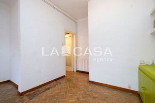 Piso en venta en Vilapicina i la Torre Llobeta en Barcelona