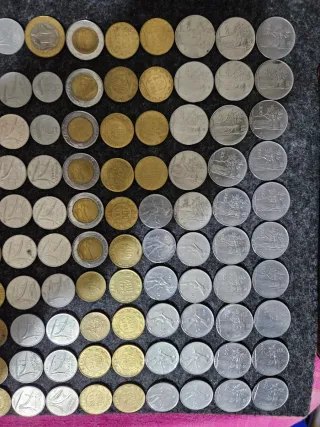 Lotto 165 di monete italiane e francesi