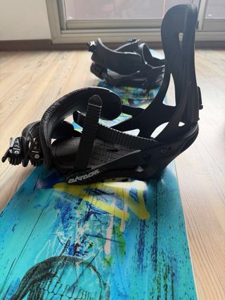 Tabla de Snowboard con Fijaciones