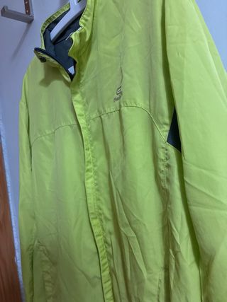 Chubasquero hombre amarillo talla L